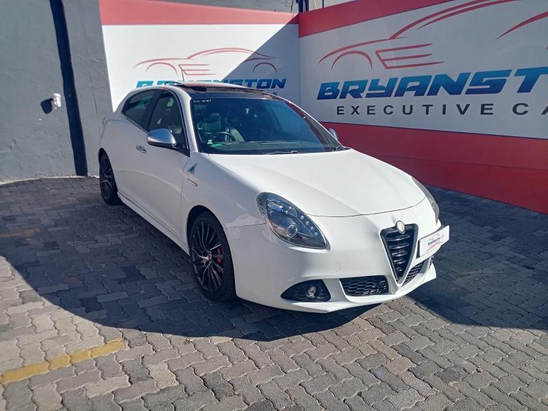 Alfa Romeo Hatch