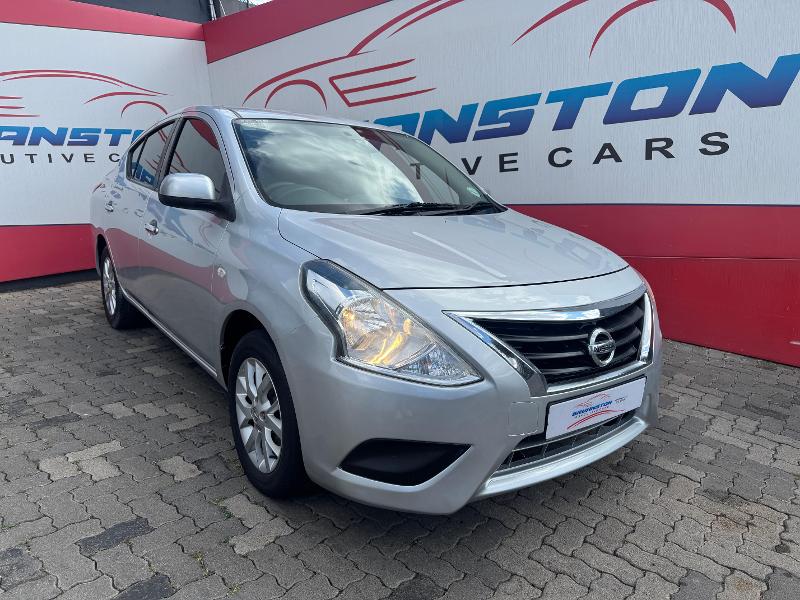 Nissan SEDAN