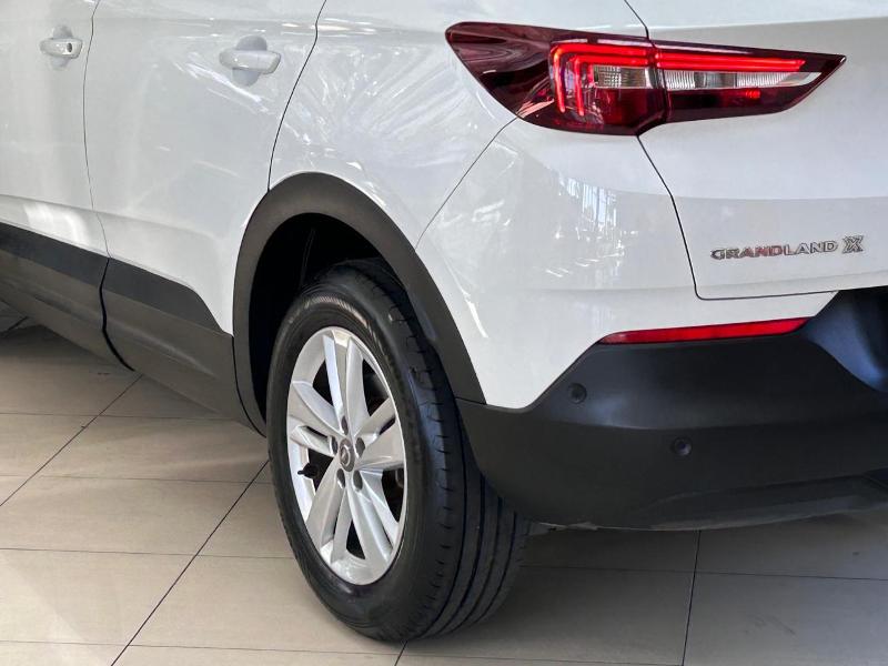 Opel Grandland X 1.6T Edition At