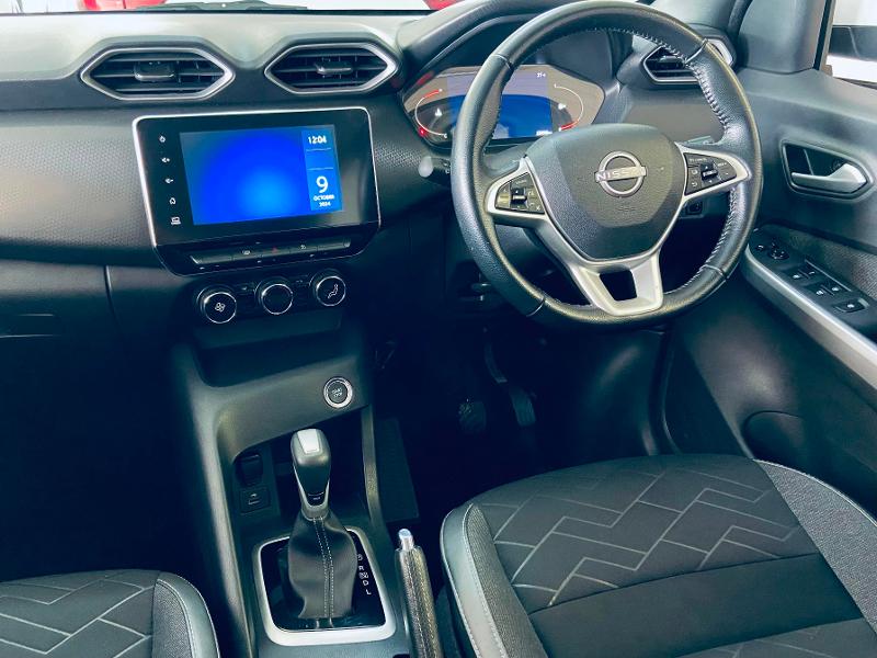 Nissan Magnite 1.0 Acenta Plus Cvt Oled