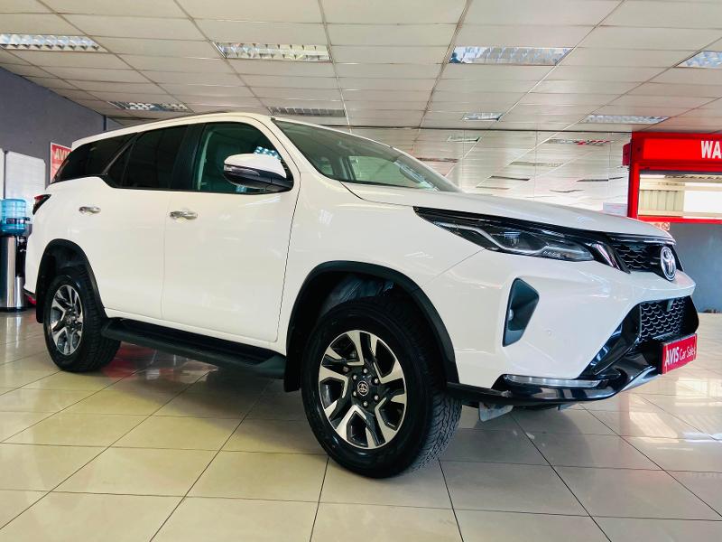 Toyota Fortuner 2.4 Gd-6 At