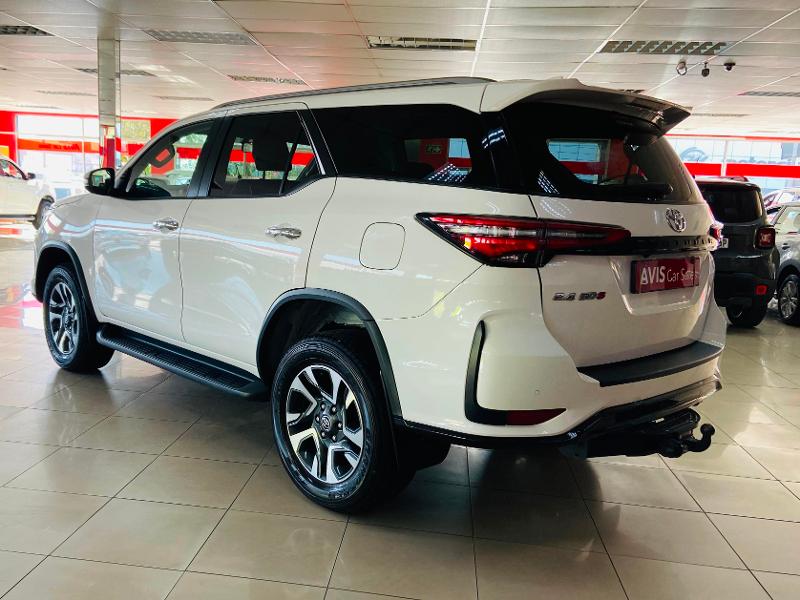 Toyota Fortuner 2.4 Gd-6 At