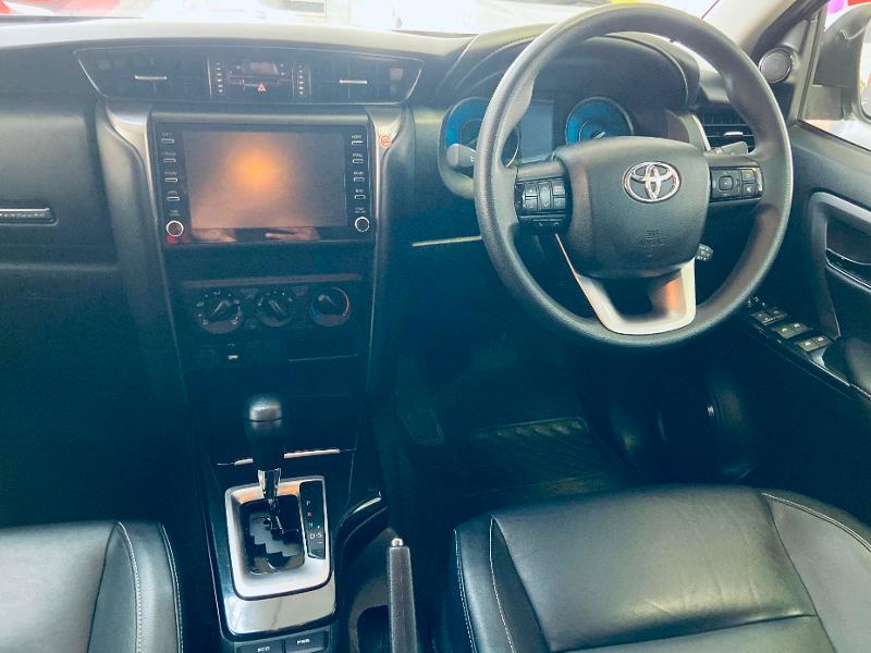 Toyota Fortuner 2.4 Gd-6 At