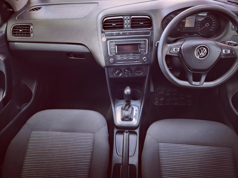 Volkswagen Polo Vivo Hatch 1.6 Comfortline Tiptronic