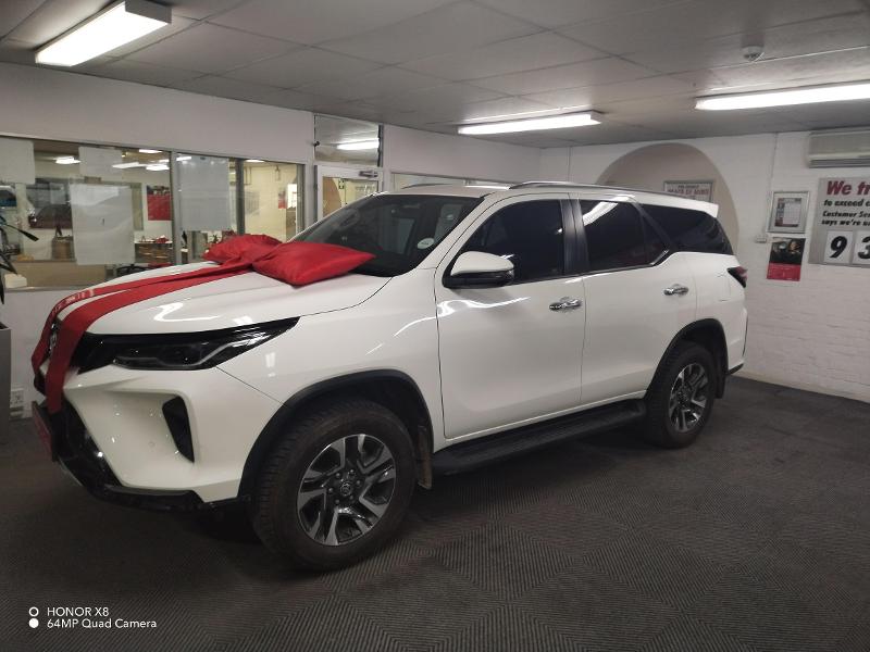 Toyota Fortuner 2.4 Gd-6 At