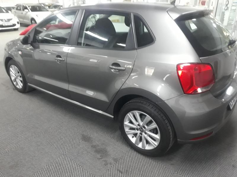 Volkswagen Polo Vivo Hatch 1.6 Comfortline Tiptronic