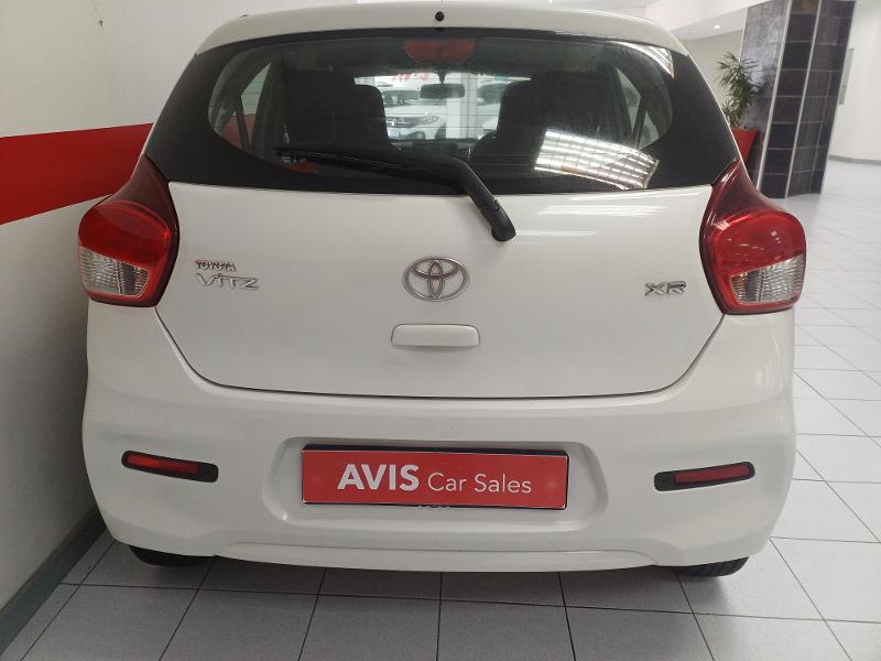 Toyota Vitz 1.0 Xr Amt