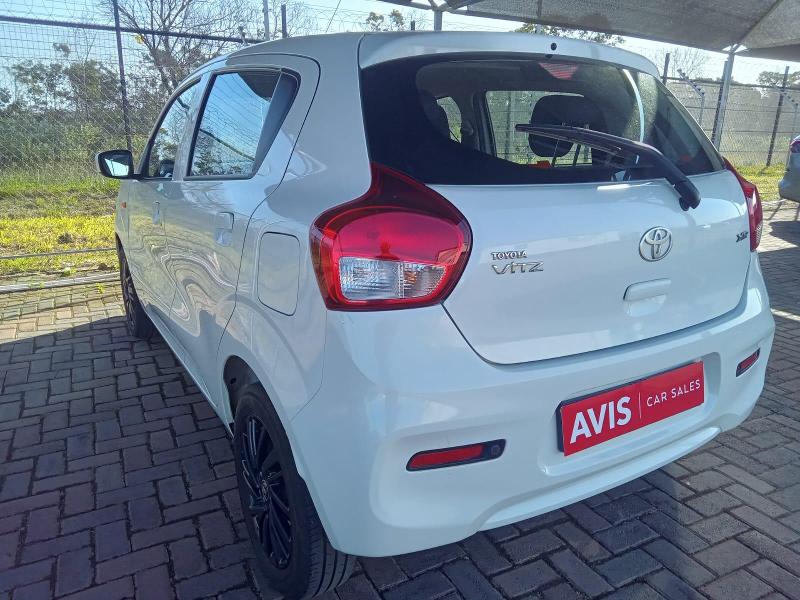 Toyota Vitz 1.0 Xr Amt