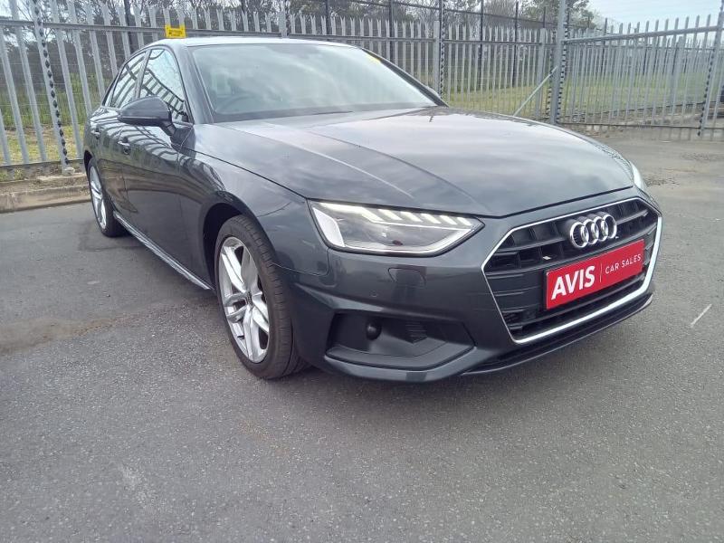 Audi A4 Sedan 35 Tfsi S Tronic