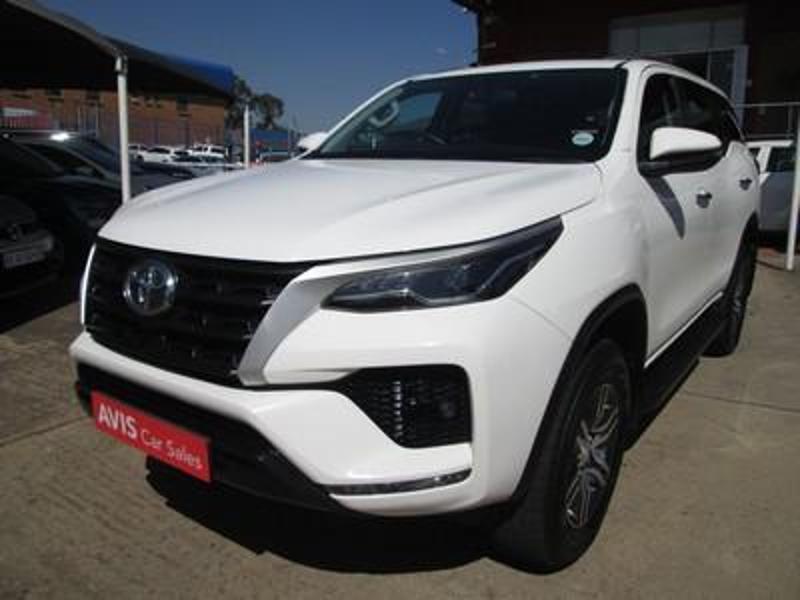 Toyota Fortuner 2.4 Gd-6 4X4 At