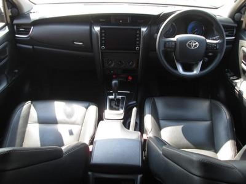 Toyota Fortuner 2.4 Gd-6 At