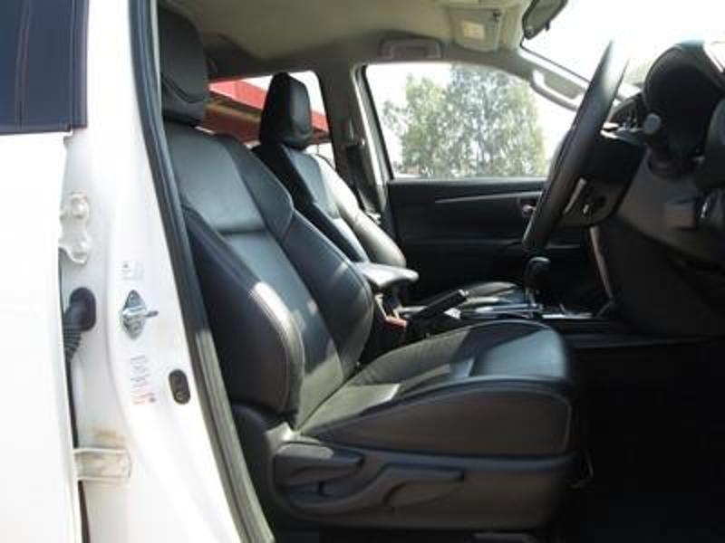 Toyota Fortuner 2.4 Gd-6 At