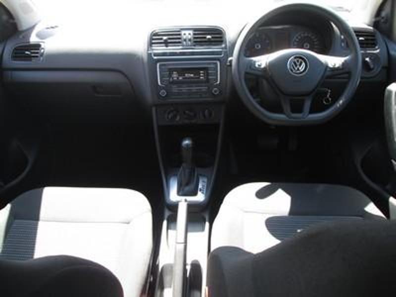 Volkswagen Polo Vivo Hatch 1.6 Comfortline Tiptronic