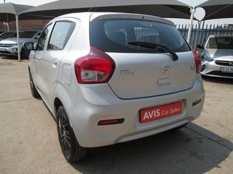 Toyota Vitz 1.0 Xr Amt