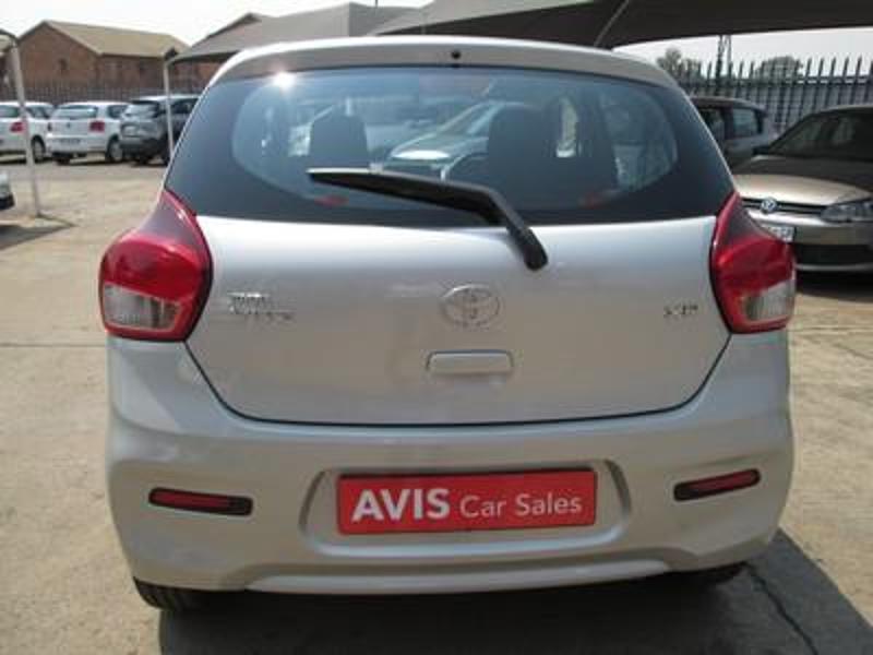 Toyota Vitz 1.0 Xr Amt