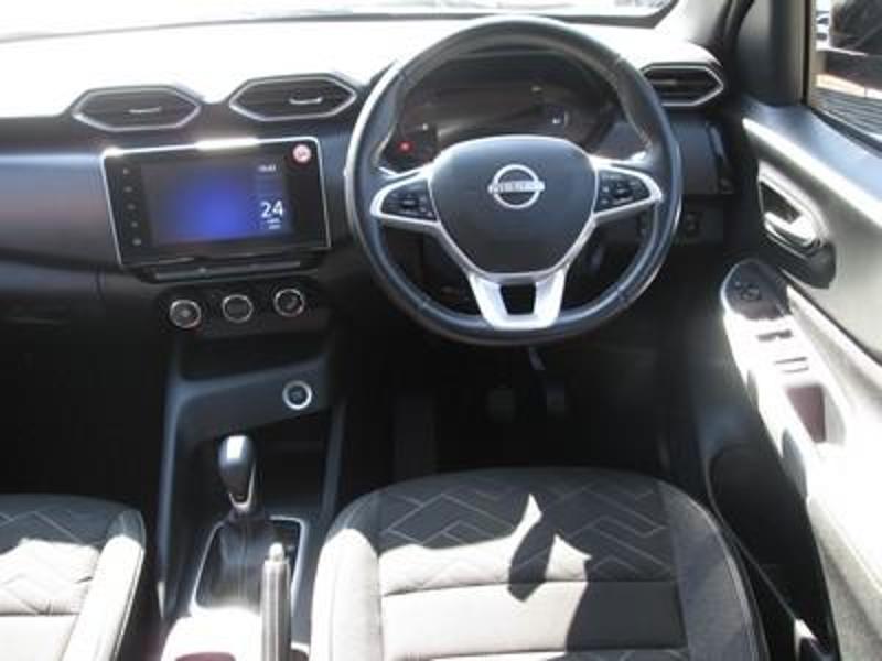 Nissan Magnite 1.0 Acenta Plus Cvt Oled