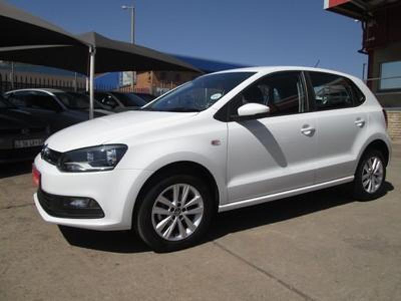 Volkswagen Polo Vivo Hatch 1.6 Comfortline Tiptronic