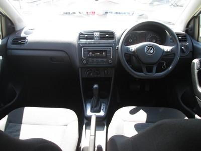 Volkswagen Polo Vivo Hatch 1.6 Comfortline Tiptronic