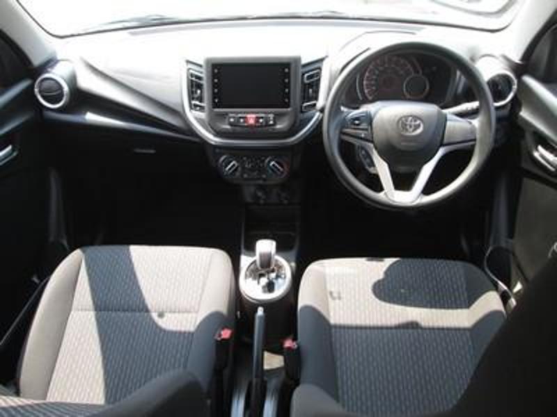 Toyota Vitz 1.0 Xr Amt