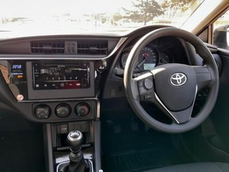 Toyota Corolla Quest 1.8 Plus