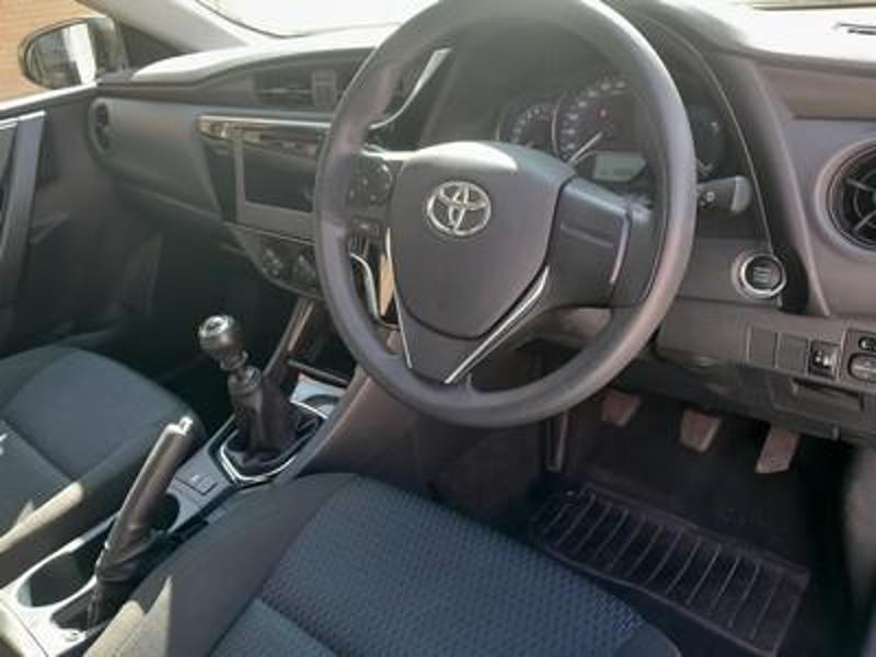 Toyota Corolla Quest 1.8 Plus