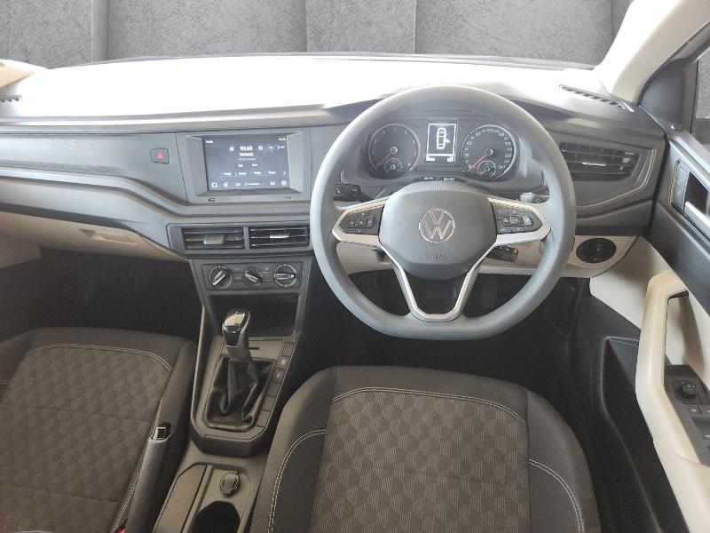 Volkswagen Polo Sedan 1.6 Tiptronic