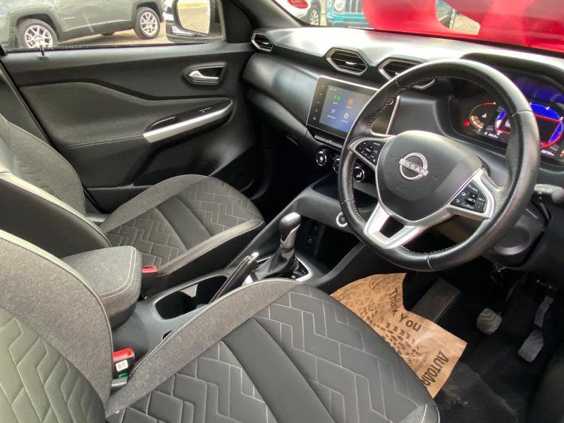 Nissan Magnite 1.0 Acenta Plus Cvt Oled