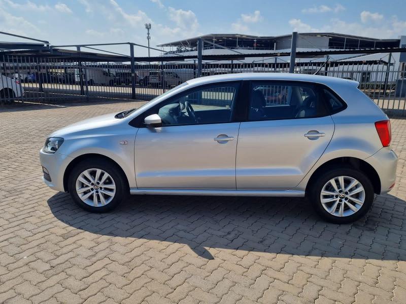 Volkswagen Polo Vivo Hatch 1.6 Comfortline Tiptronic