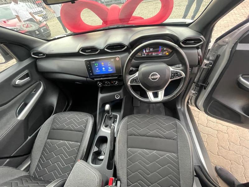 Nissan Magnite 1.0 Acenta Plus Cvt Oled