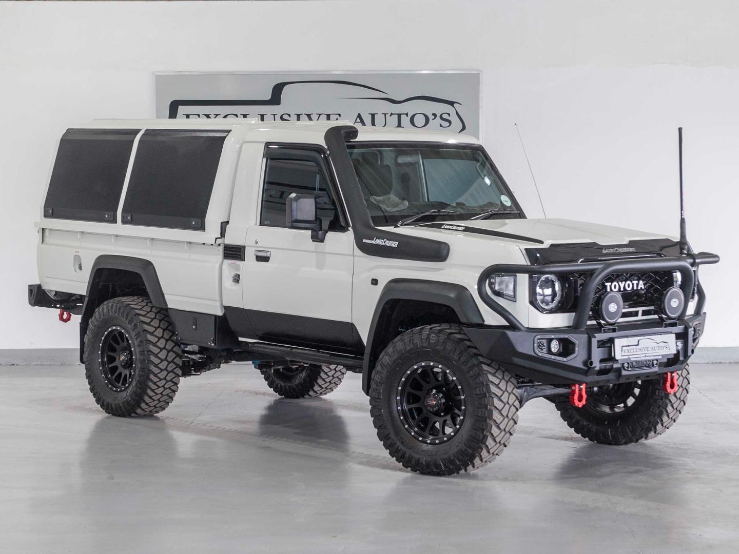 Toyota Land Cruiser 79 2.8 GD-6 Auto