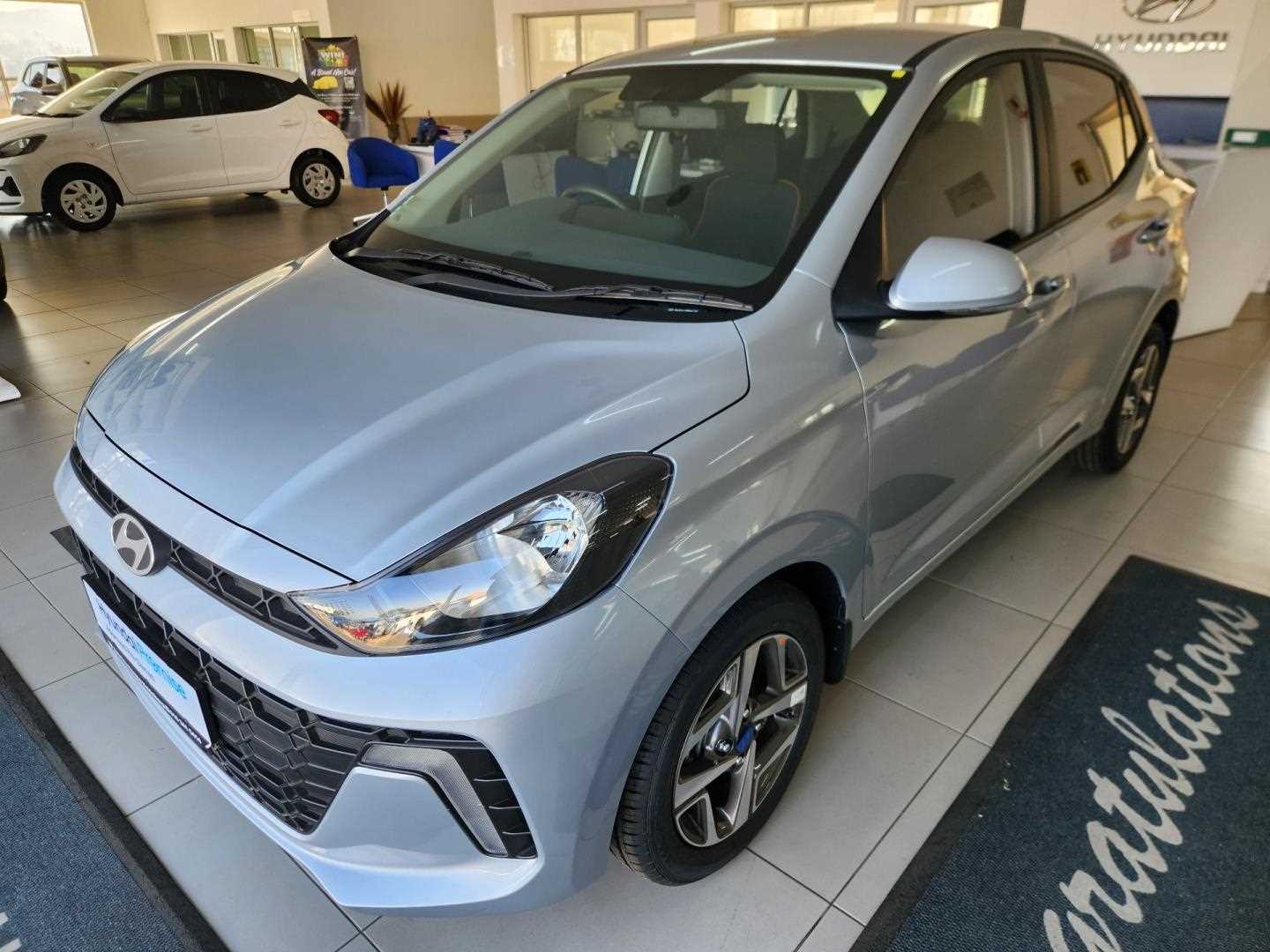 Hyundai GRAND i10 1.2 FLUID A/T (4DR) for Sale in South Africa