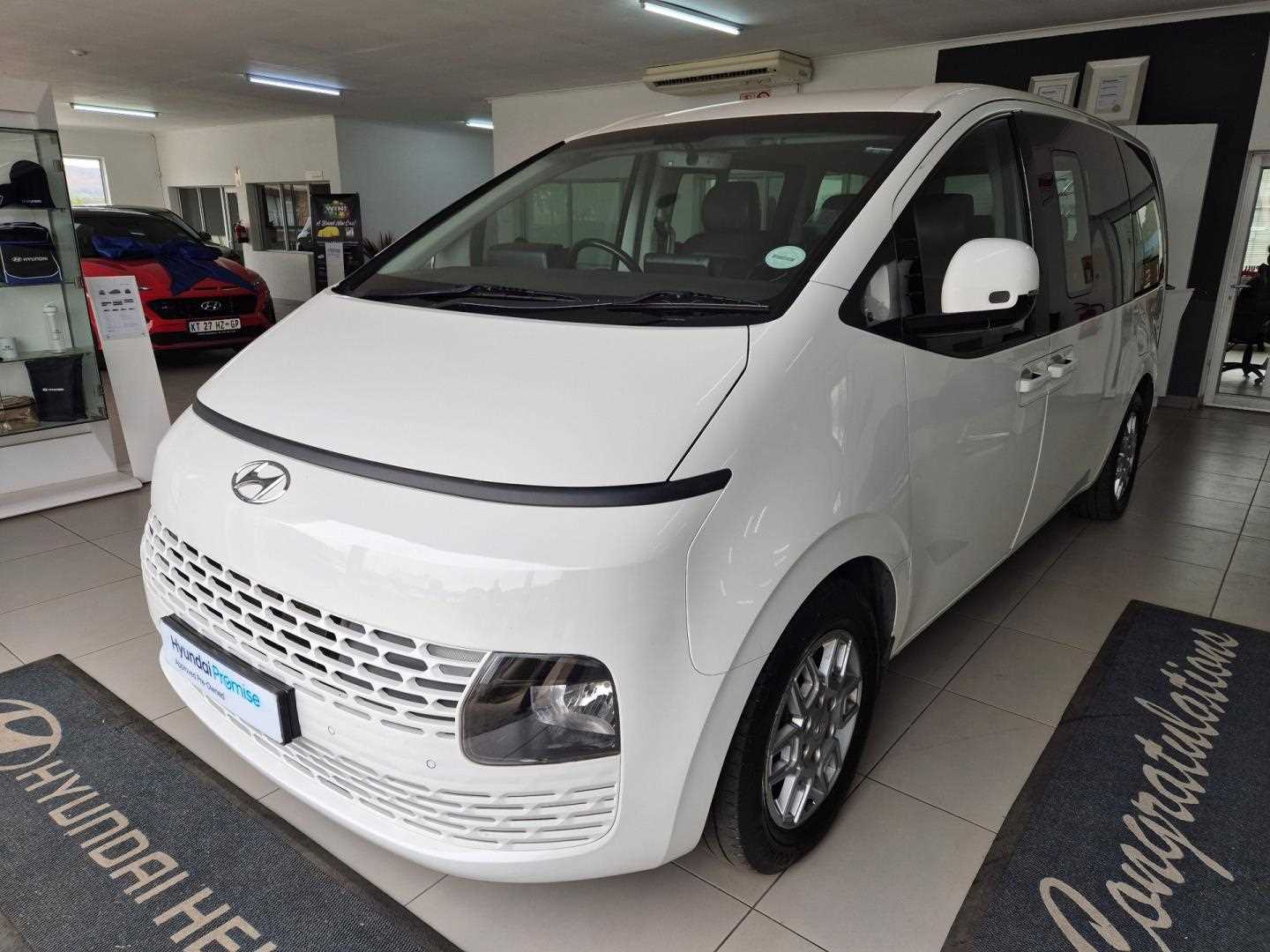 Hyundai STARIA 2.2D EXECUTIVE A/T for Sale in South Africa