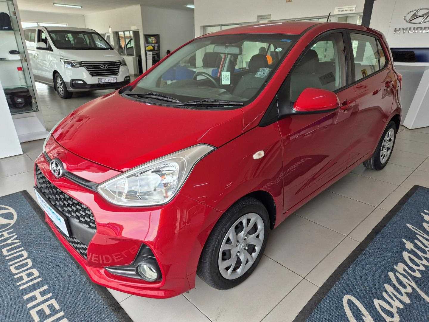 Hyundai GRAND i10 1.0 MOTION A/T for Sale in South Africa