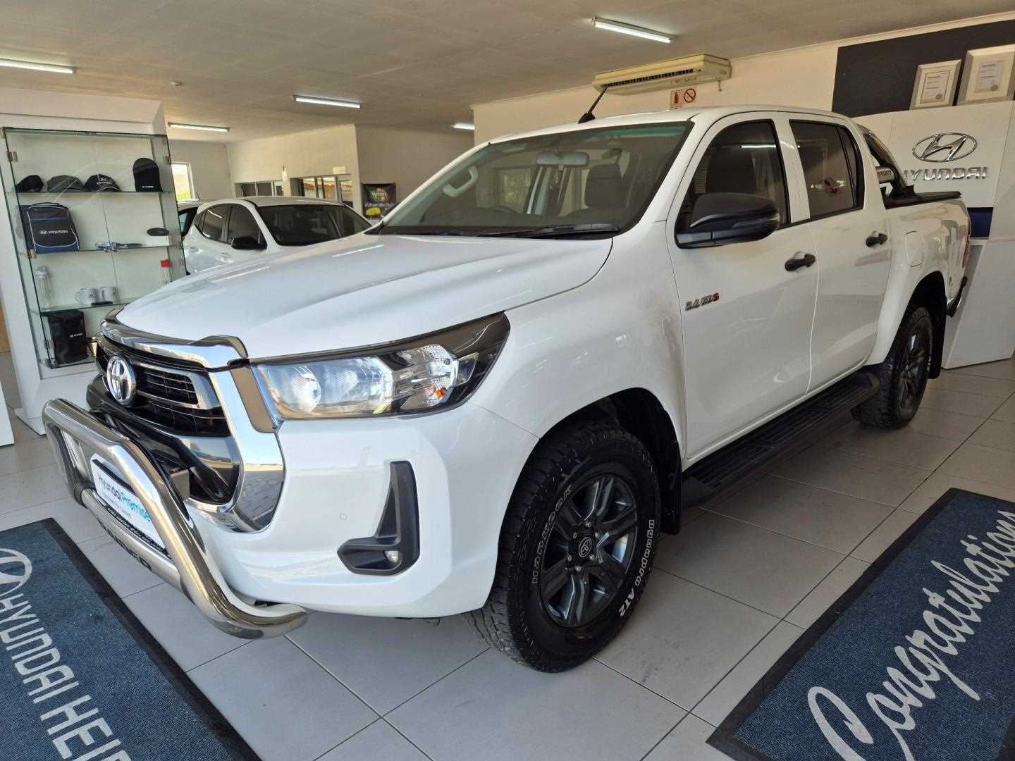 Toyota HILUX 2.4 GD-6 RB RAIDER A/T P/U D/C for Sale in South Africa