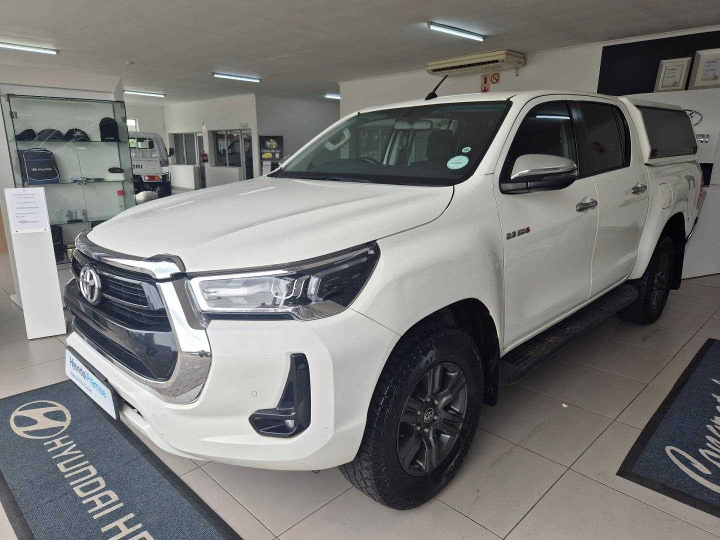 Toyota HIlux 2.8 GD-6 RB Raider Double Cab Auto