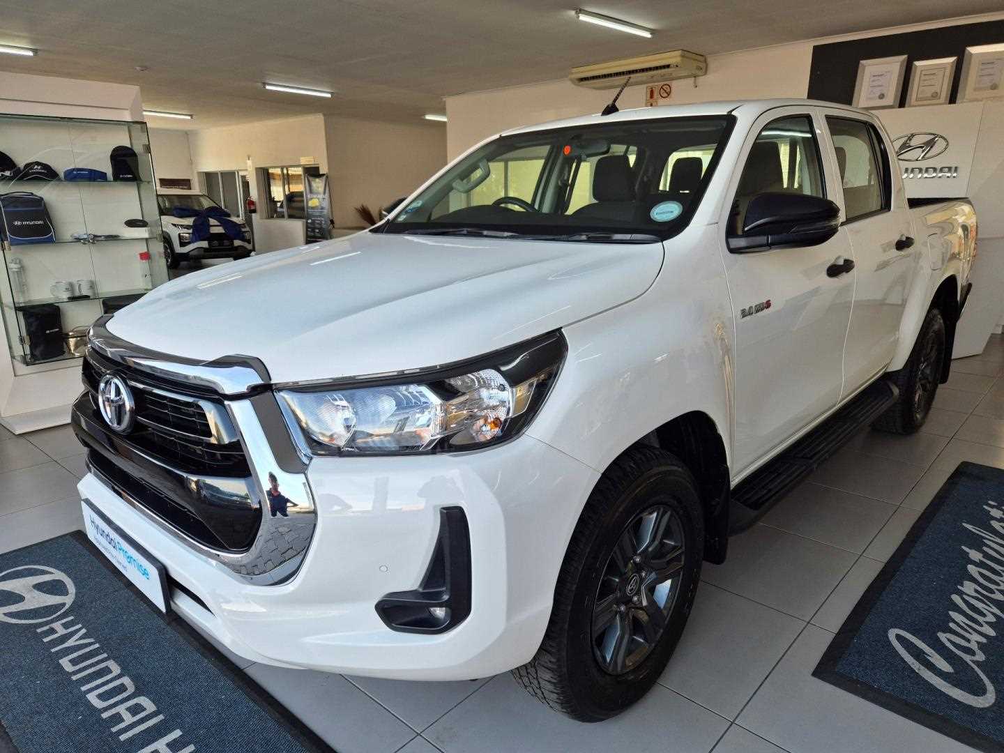 Toyota HILUX 2.4 GD-6 RAIDER 4X4 P/U D/C for Sale in South Africa