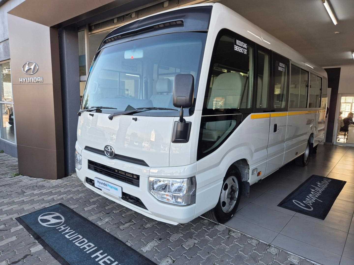 Toyota COASTER 4.0D 23 SEATER B/S for Sale in South Africa