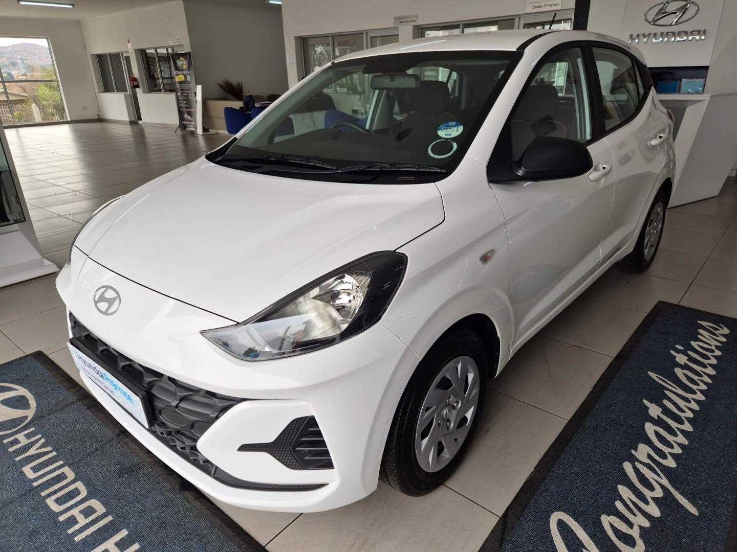 Hyundai GRAND i10 1.0 MOTION/PREMIUM for Sale in South Africa