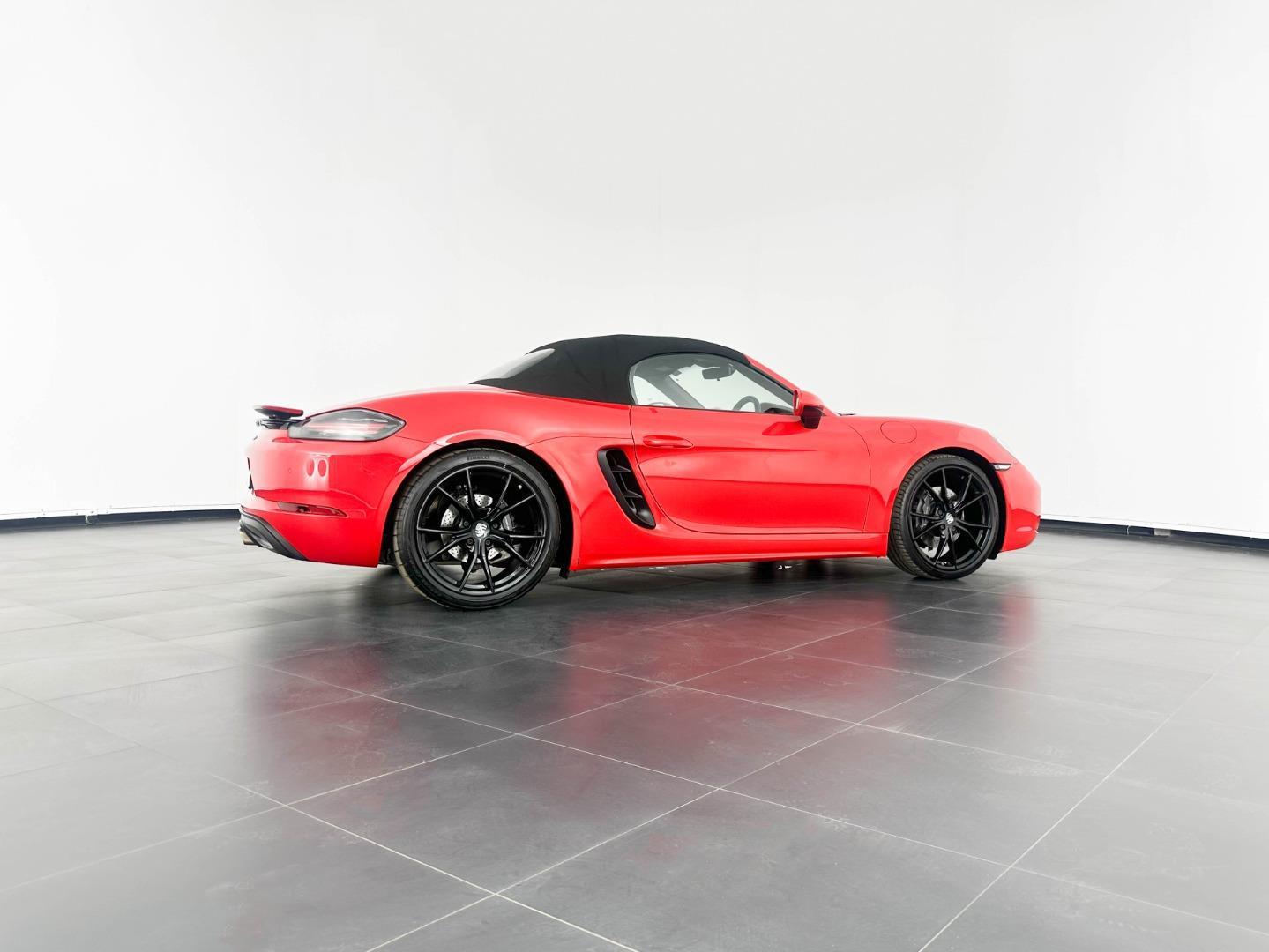 Porsche Boxster 718 PDK