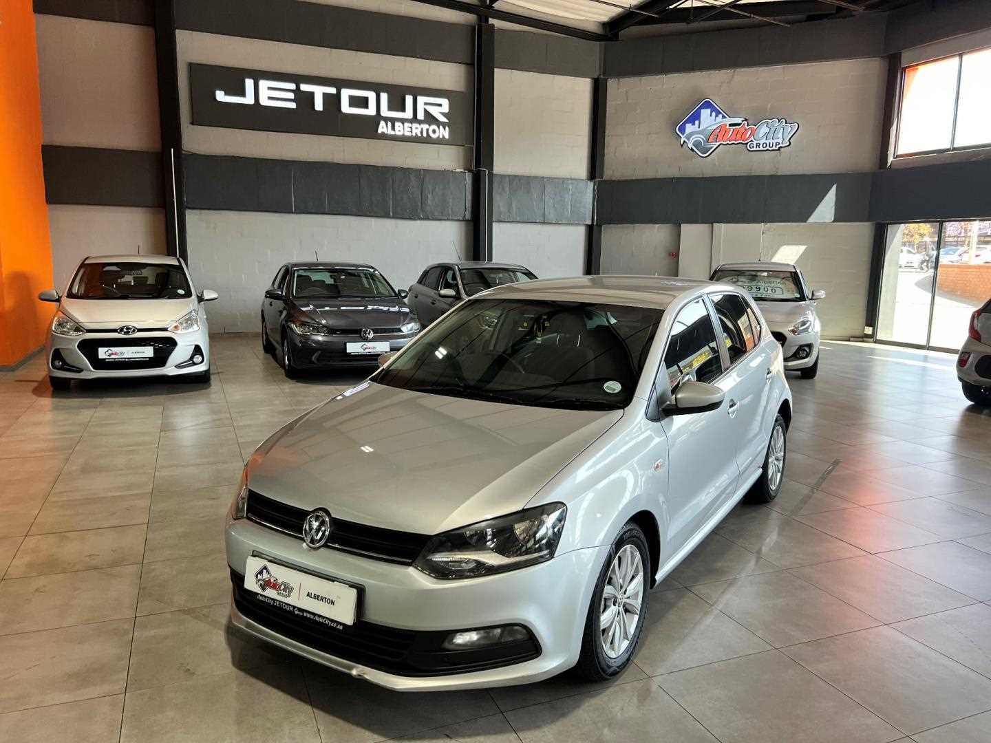 Volkswagen (VW) Polo Vivo 1.4 Hatch Comfortline 5 Door