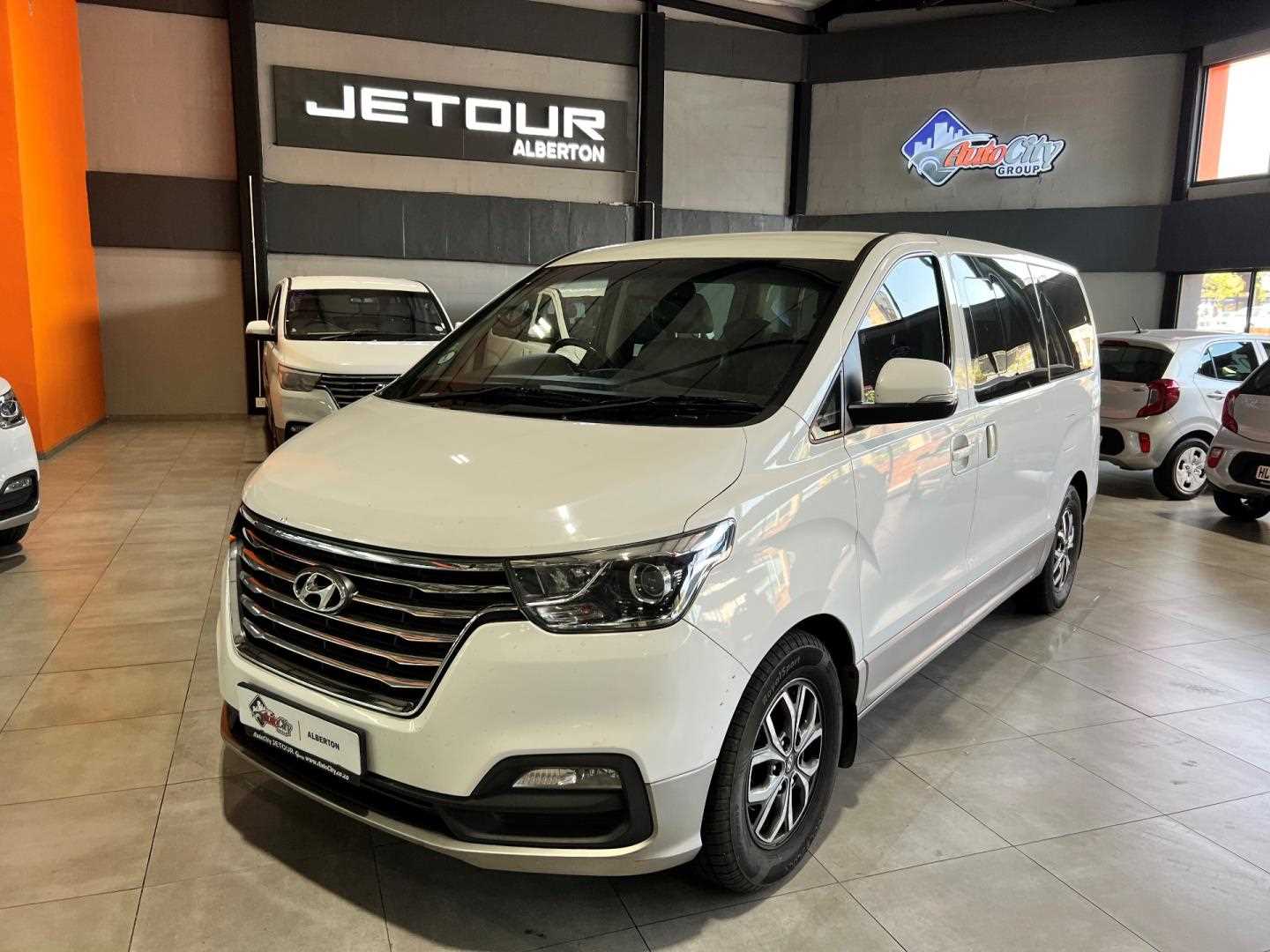 Hyundai H-1 2.5 CRDI A/T/ 2.5 ELITE A/T for Sale in South Africa