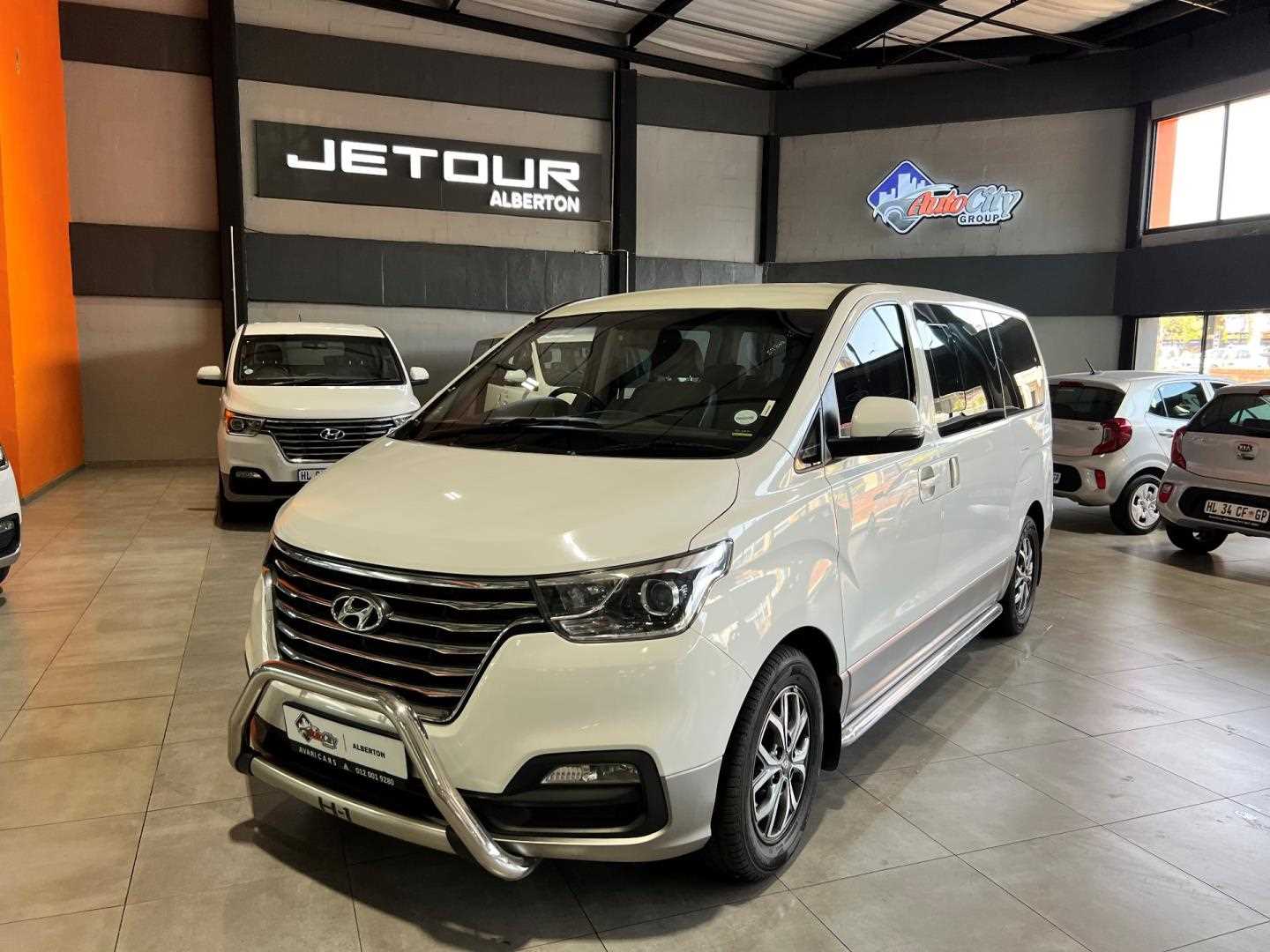 Hyundai H-1 2.5 CRDI A/T/ 2.5 ELITE A/T for Sale in South Africa