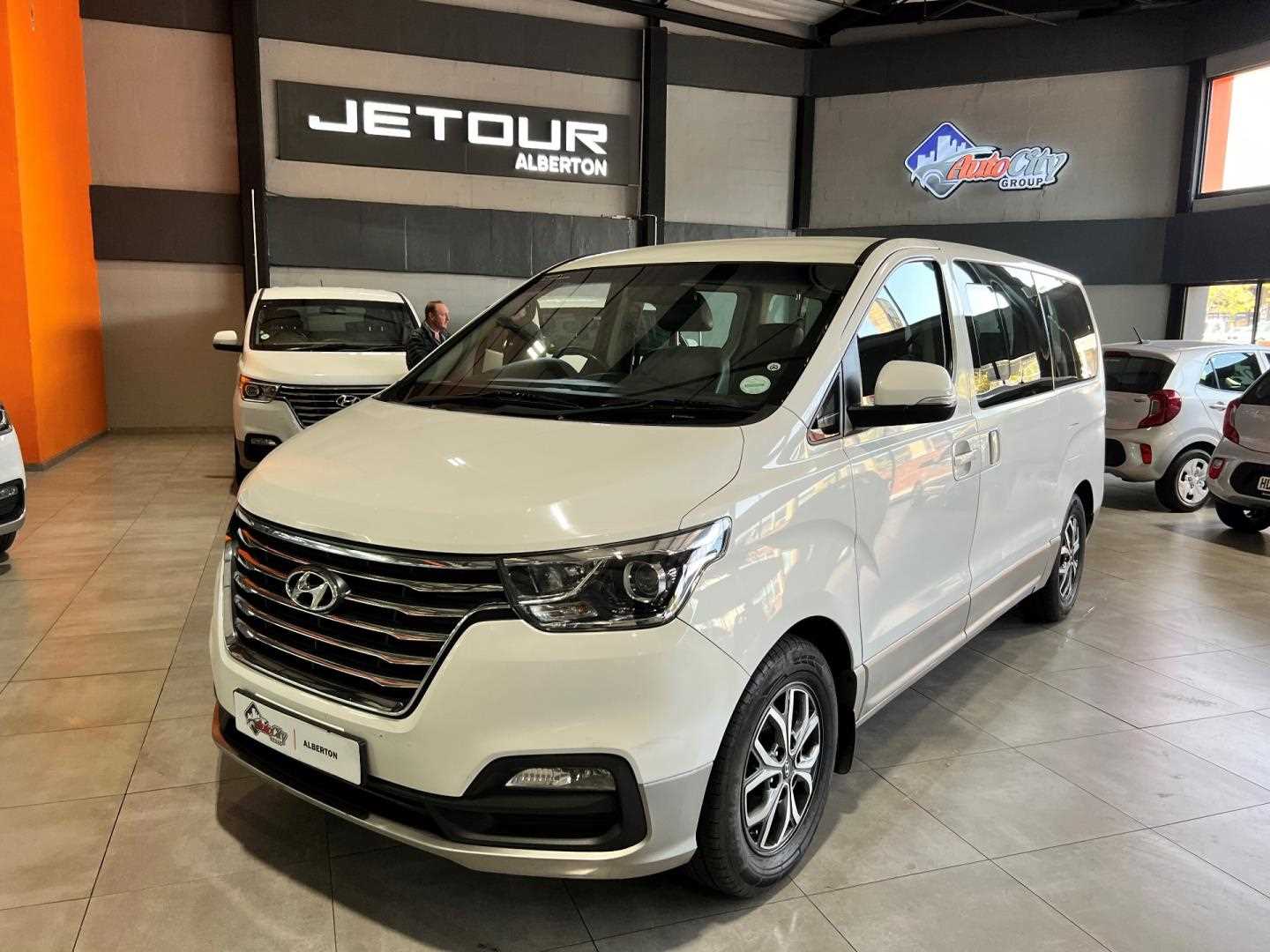 2021 Hyundai H1 My18 2.5 Vgti Elite 9-Seater Bus At for sale - 339270