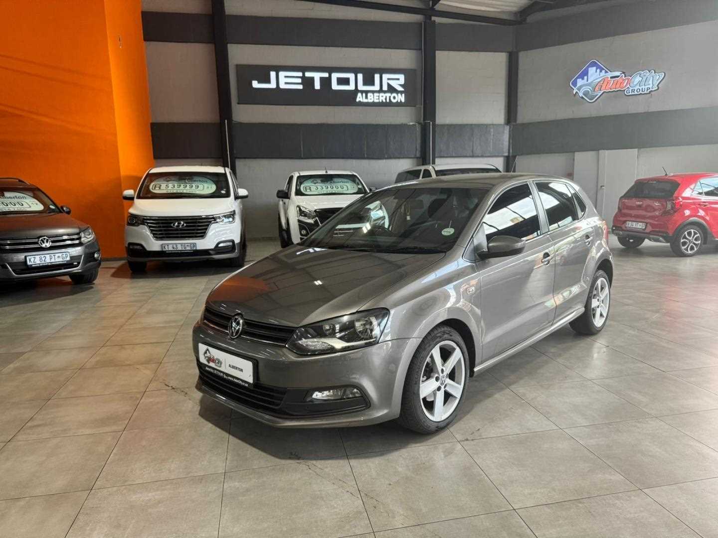 Volkswagen POLO VIVO 1.6 HIGHLINE (5DR) for Sale in South Africa