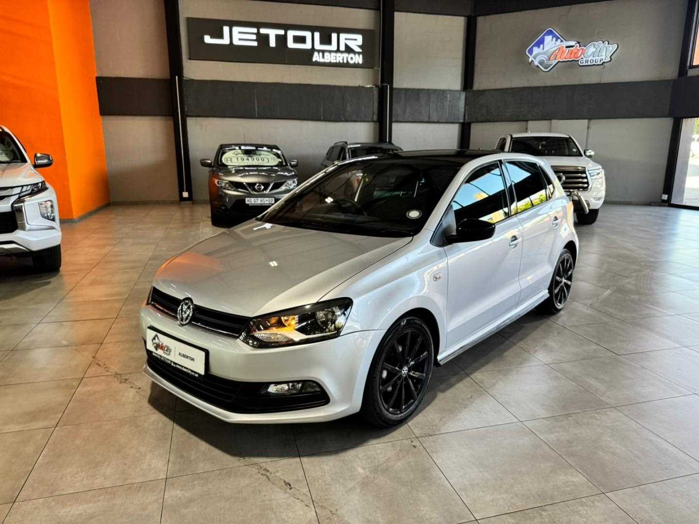 Volkswagen (VW) Polo Vivo 1.4 Hatch Comfortline 5 Door