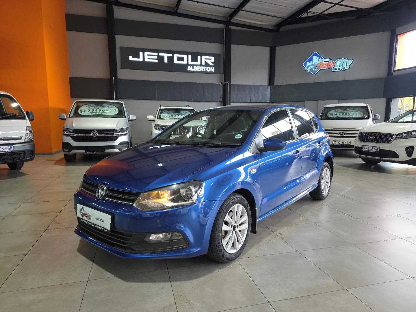 Volkswagen POLO VIVO 1.4 COMFORTLINE (5DR) for Sale in South Africa
