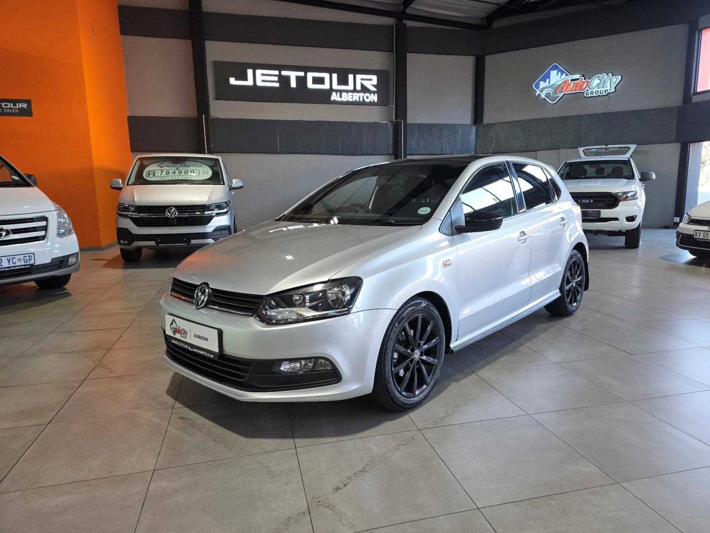 Volkswagen POLO VIVO 1.4 COMFORTLINE (5DR) for Sale in South Africa