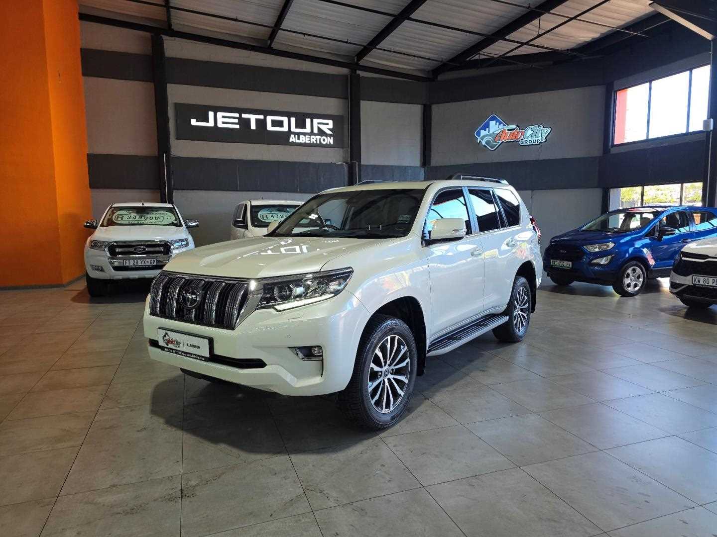 Toyota PRADO VX-L 2.8GD A/T for Sale in South Africa