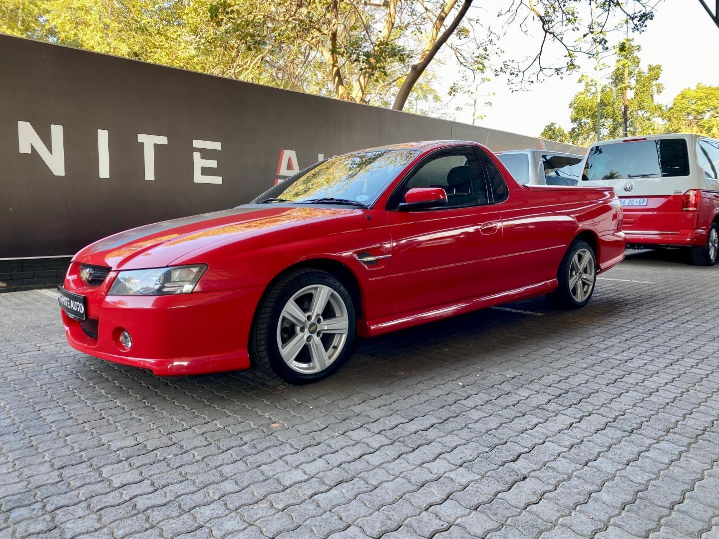 2006 Chevrolet Lumina SS 5.7 UTE Q2FyTGlzdGluZzozMTgwNzc R229900