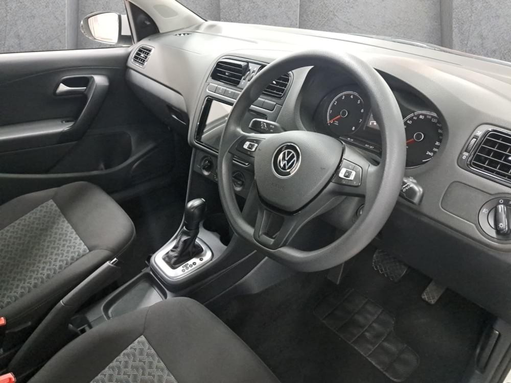 Volkswagen Polo Vivo Hatch 1.6 Life
